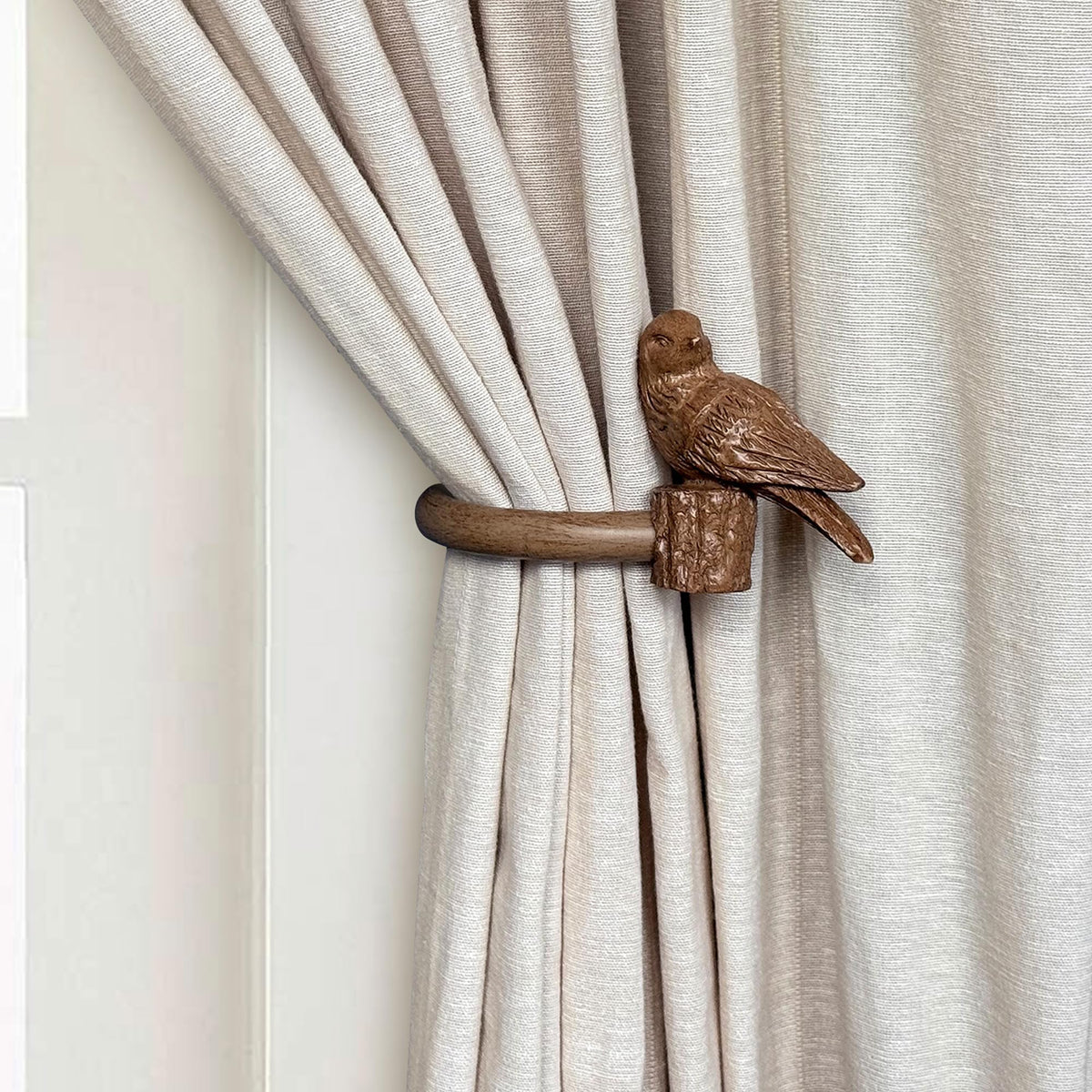 ILAISIHOME curtain holdbacks with resin bird wall mount set for two-pack.