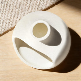 ILIYETIX herb bundles incense holder supports sage and cedar burns for purifying rituals.