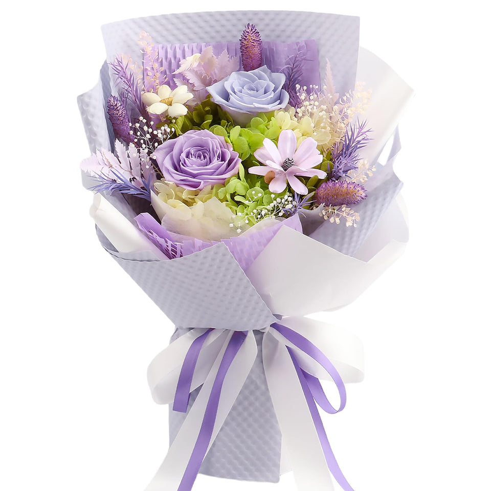 iLovDesign preserved roses bouquet in gift box, ready to gift with elegant presentation