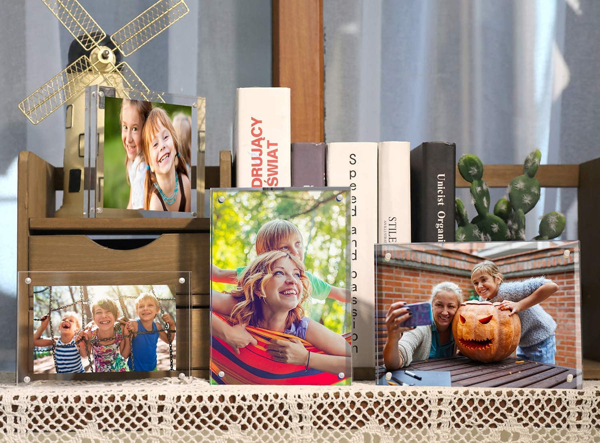 ILYXY 5-pack acrylic frame 4x4 back view for versatile display