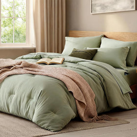 WRENSONGE Full Size 7-Piece Sage Green Comforter Set – Bed in a Bag