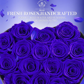Impouo heart-shaped box with blue roses, elegant gift presentation.