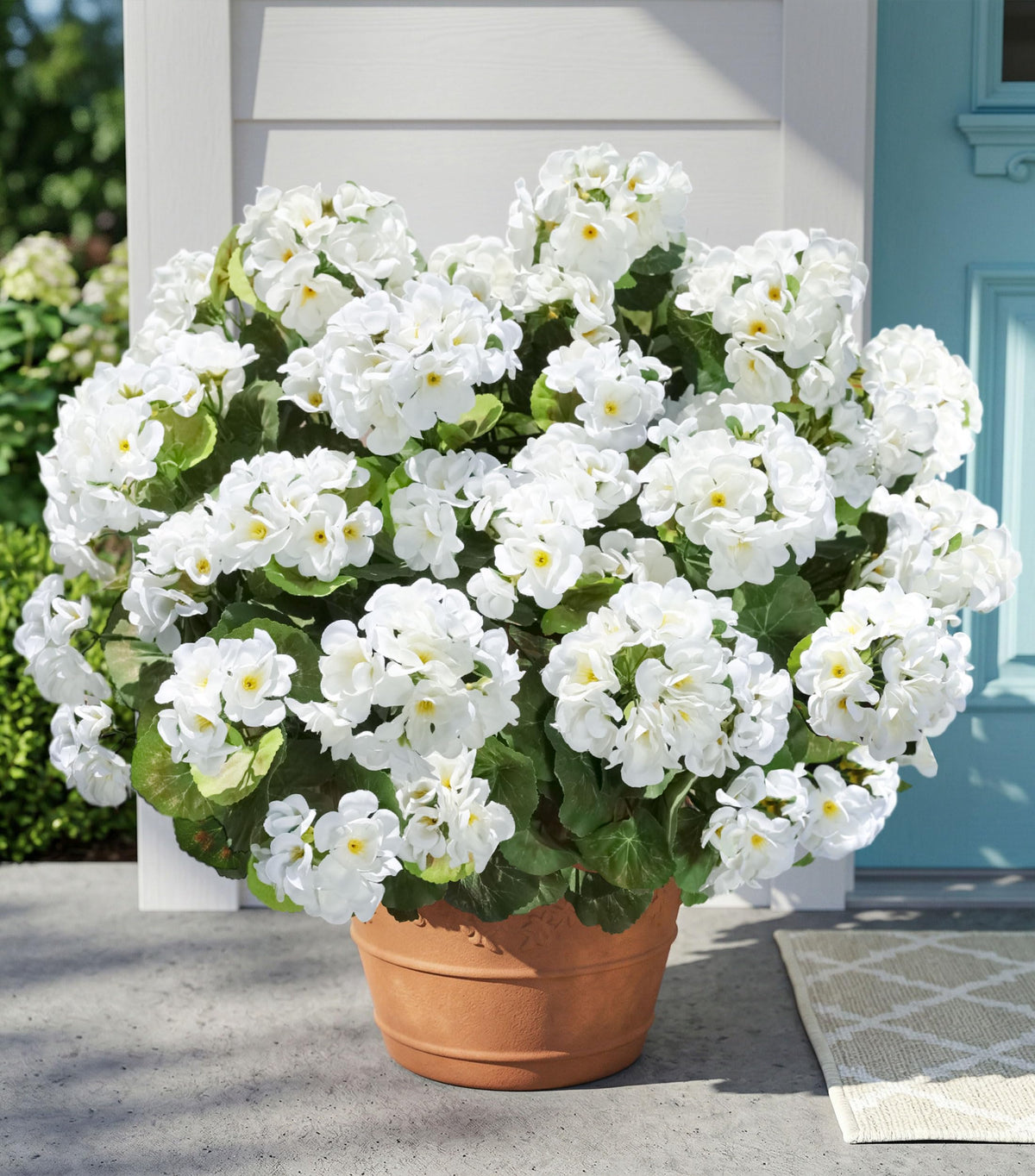 INSPRING fake geraniums six-bundle outdoor front view for durable curb appeal