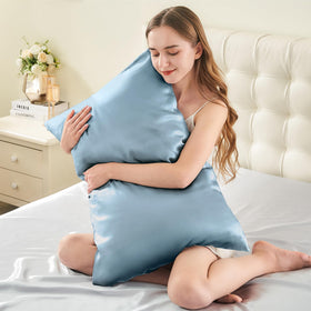 INFIIXSO silk pillowcase with hidden zipper keeps bedding neat and secure