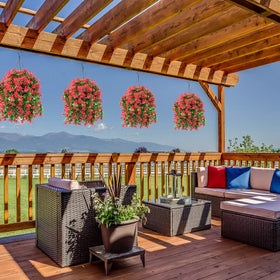 INQCMY outdoor UV-resistant material resists fading for lasting beauty outside.