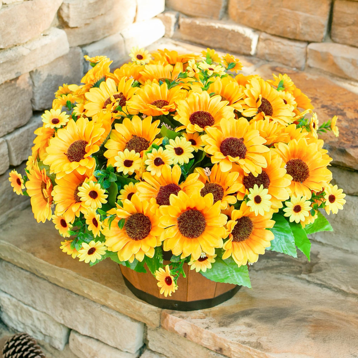 INSPRING sunflowers packaging of 10 bundles ships ready for display.