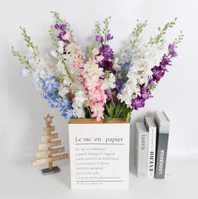 INSUNSIX bendable stems enable custom, reusable arrangements.