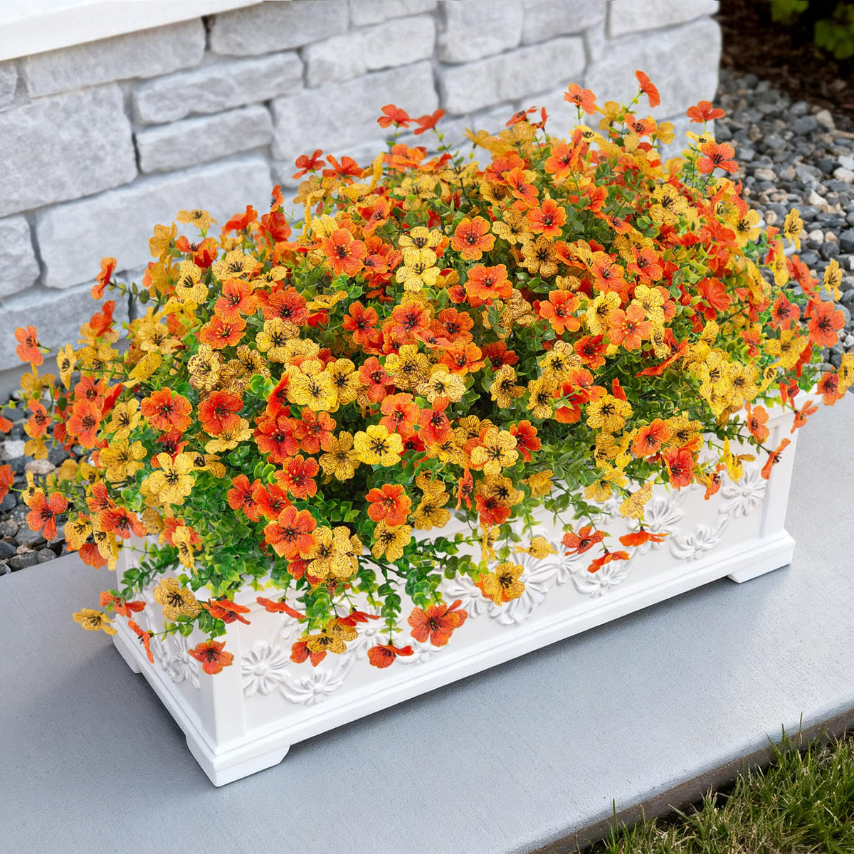 INXUGAO daisy-eucalyptus bundle adds natural texture to outdoor decor.