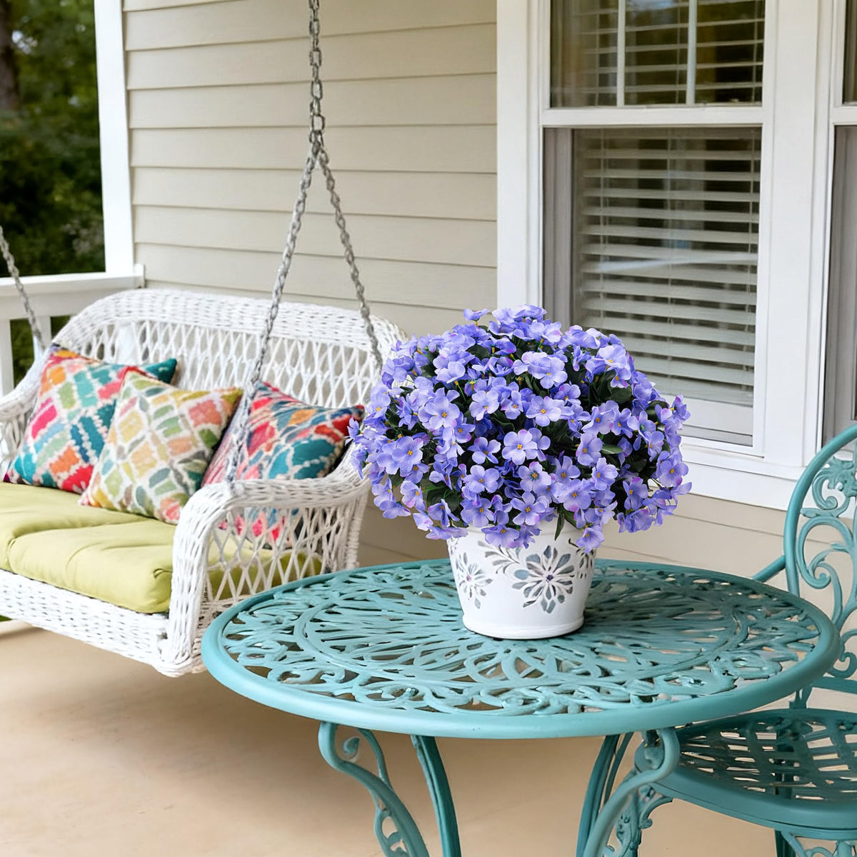 INXUGAO front porch decor with blue hydrangea arrangement.