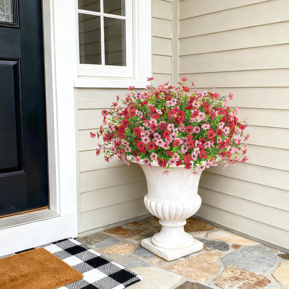 INXUGAO outdoor daisy bundle suited for window sills and balcony styling.