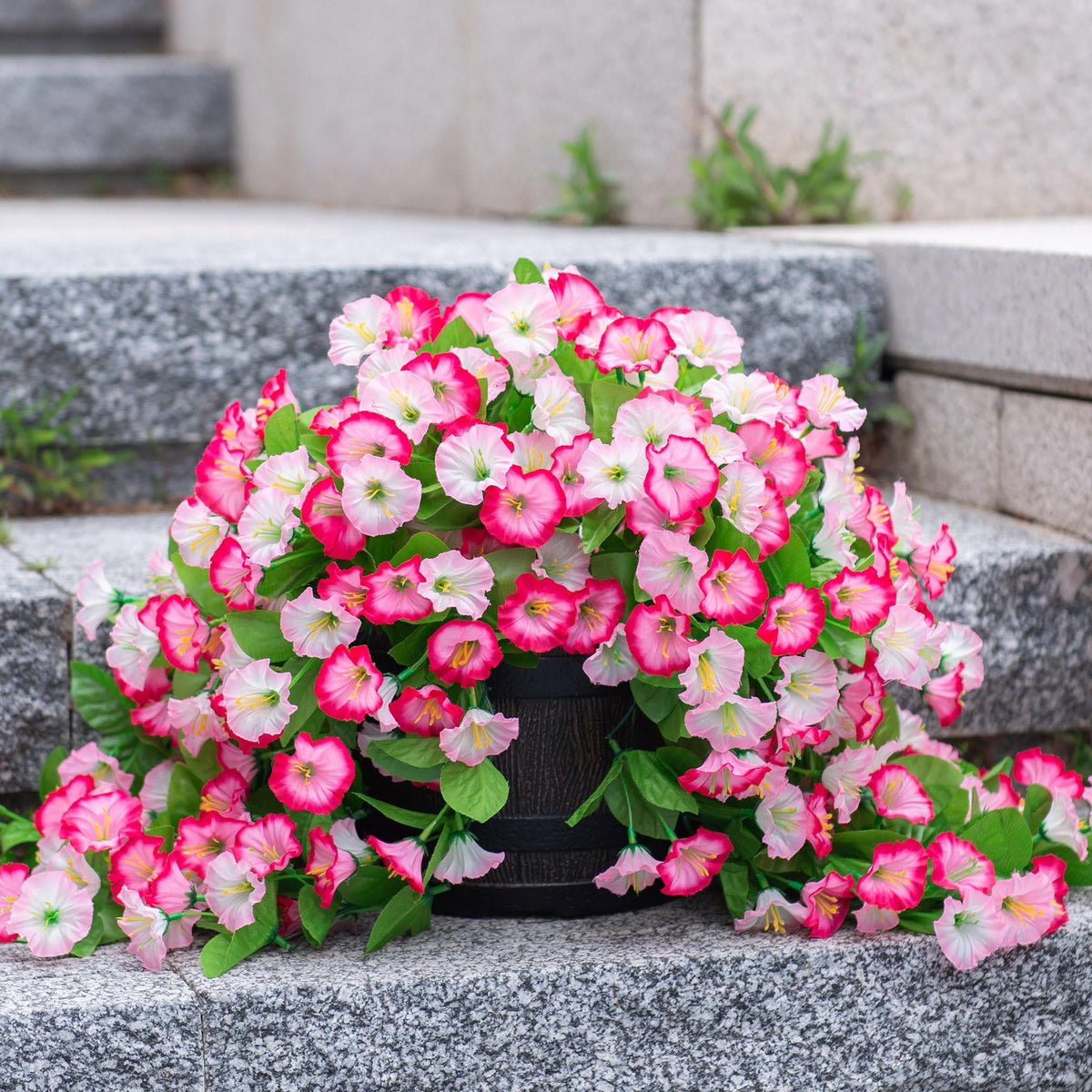 INXUGAO perfect for outdoor entrances and festive backdrops.