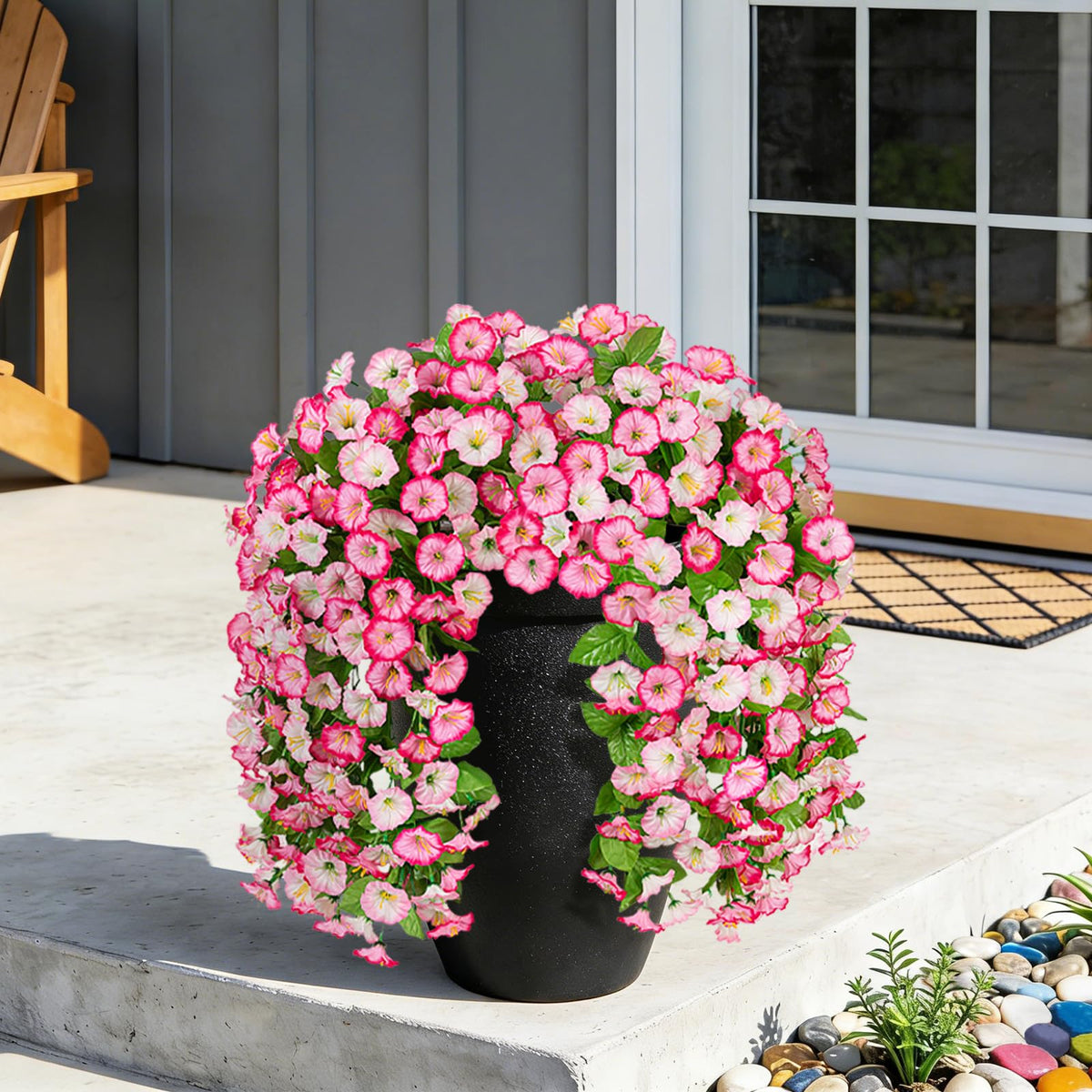 INXUGAO realistic silk petals invite compliments without upkeep.