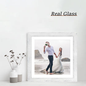 iRahmen desk display with easel-back for easy photo swapping