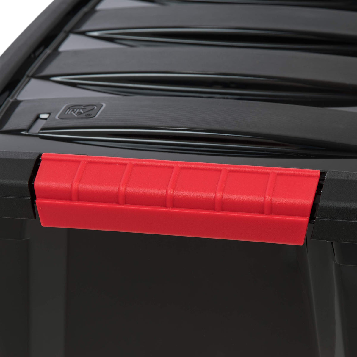 IRIS USA 13qt storage bin; clear lid view for quick checks.