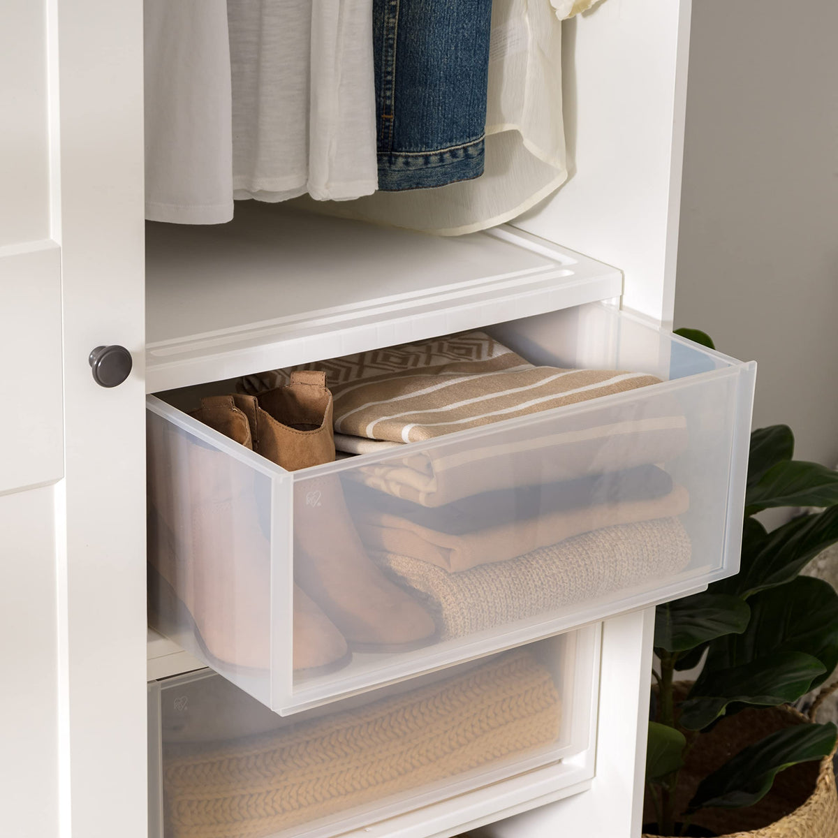 IRIS USA 47 Qt kitchen pantry drawer for organized storage.