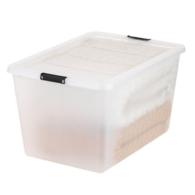 IRIS USA sturdy latching lids keep items secure during transport.