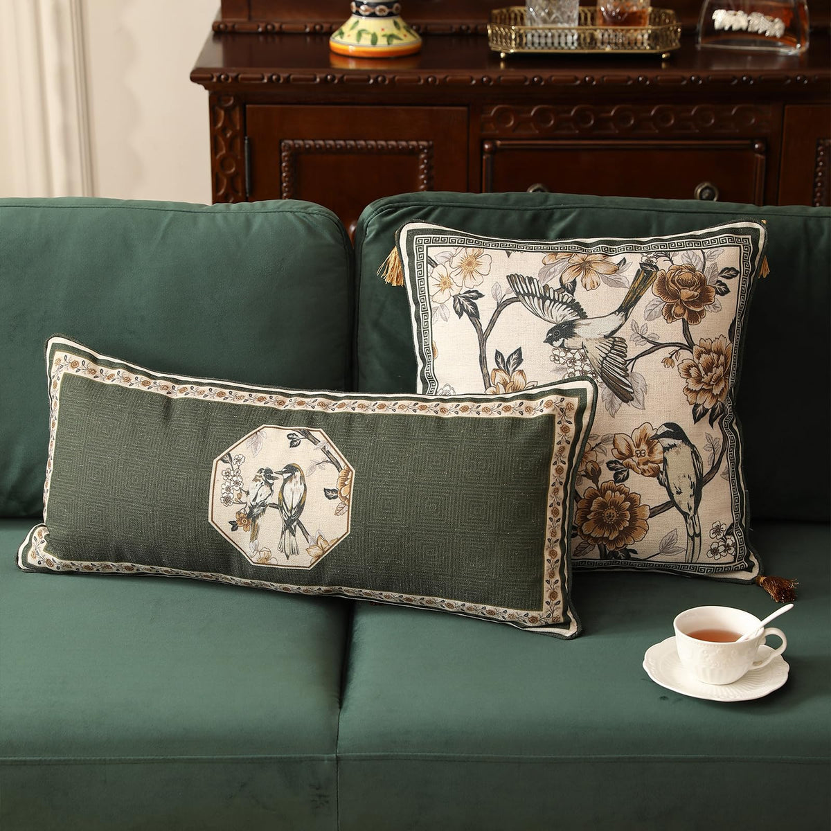 ISAENNE chinoiserie pillow cover suited for cafes and offices
