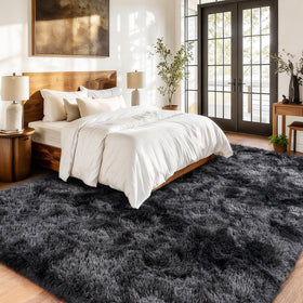 Isdook plush pile rug creates a fluffy, inviting feel