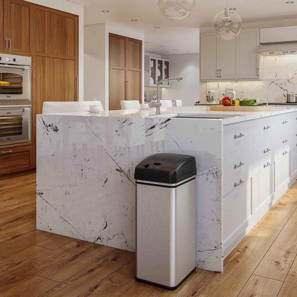 iTouchless AbsorbX carbon filter neutralizes odors to keep your space fresher.