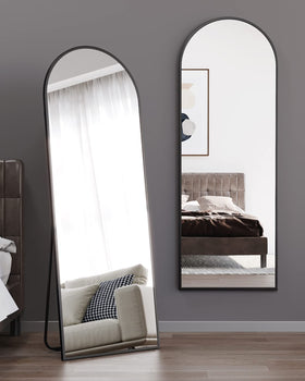 ITSRG arched wall mirror in black frame enhances space with classic silhouette.
