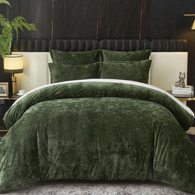 Ivellow crushed velvet comforter king green front view showing premium texture and warmth.