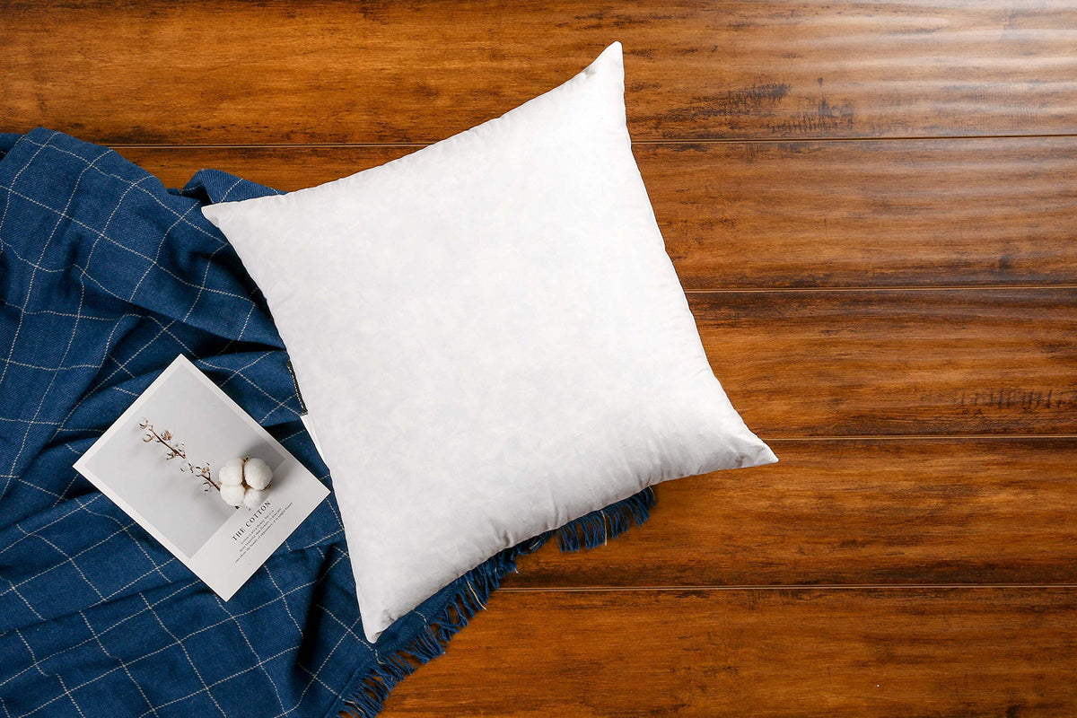 JA COMFORTS goose-down detail highlights premium fill for softness.