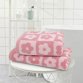 Jacquotha dense terry loops close-up, highlighting plush texture and high absorbency.