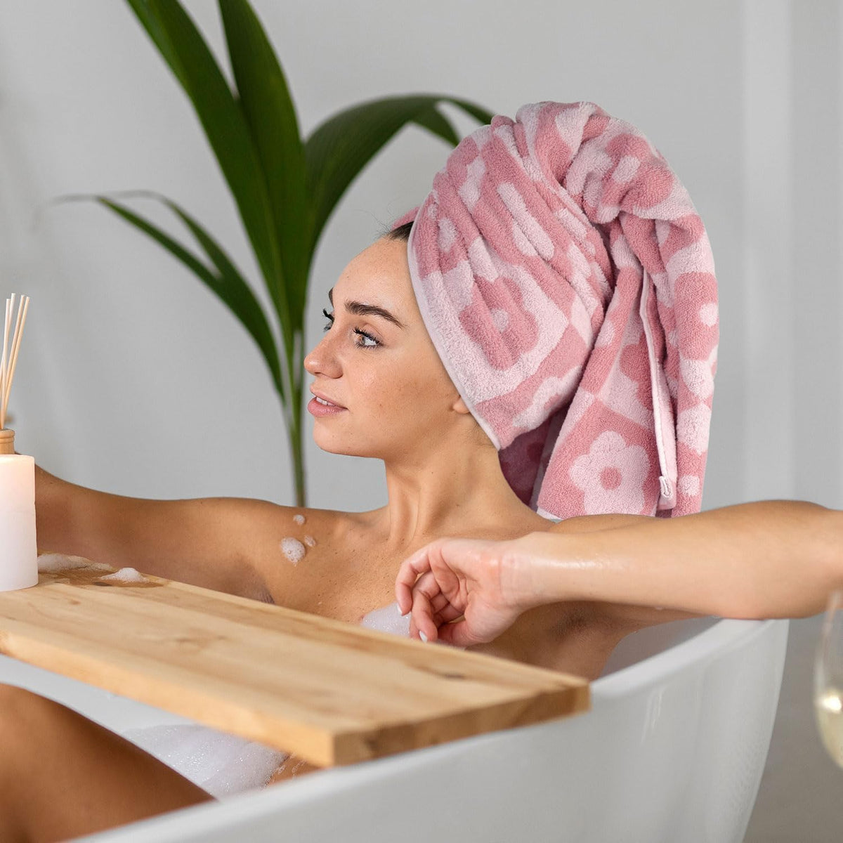 Jacquotha towels, gift-ready presentation, ideal for spa-like gift ideas.