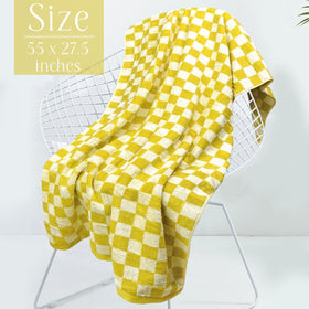 Jacquotha quick-dry towel weave supports fast drying in busy days