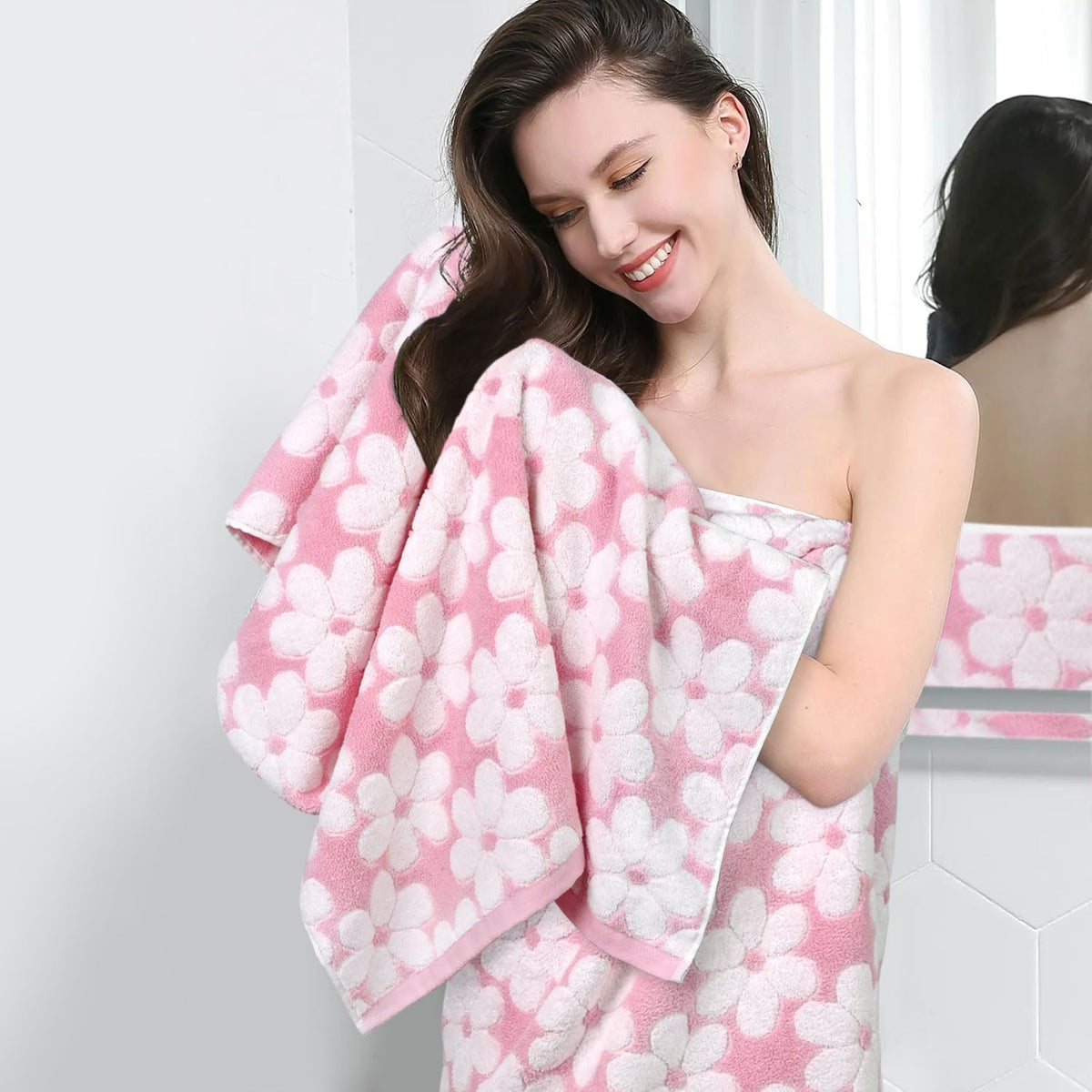Jacquotha reinforced seams and dye printing, long-lasting color and shape.