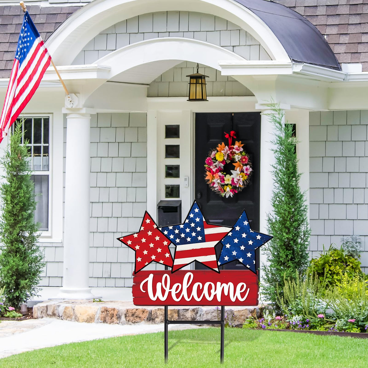 JarThenaAMCS American flag color stake adds festive lawn flair.