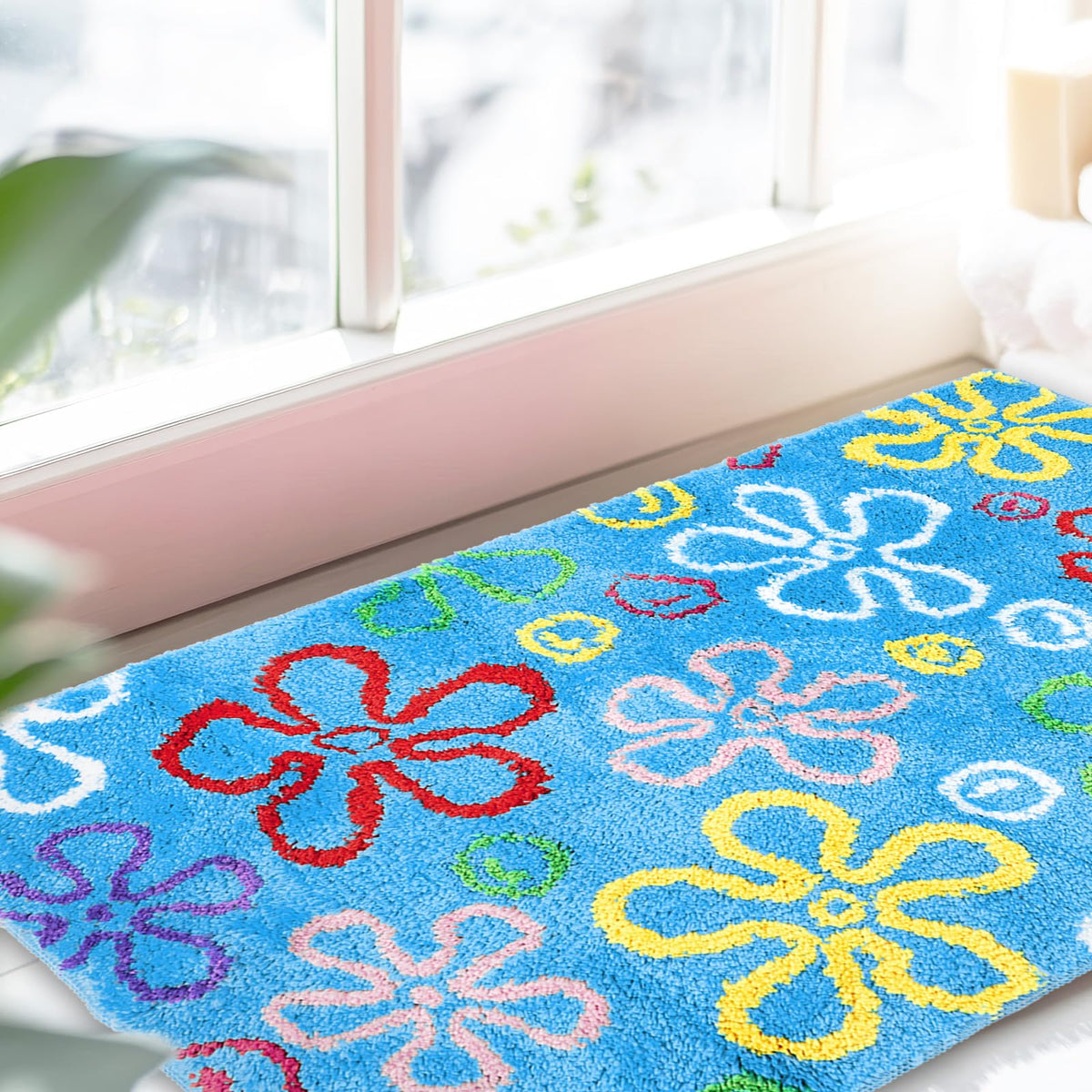 JarThenaAMCS tufted bath rug with bubbles is absorbent and soft underfoot