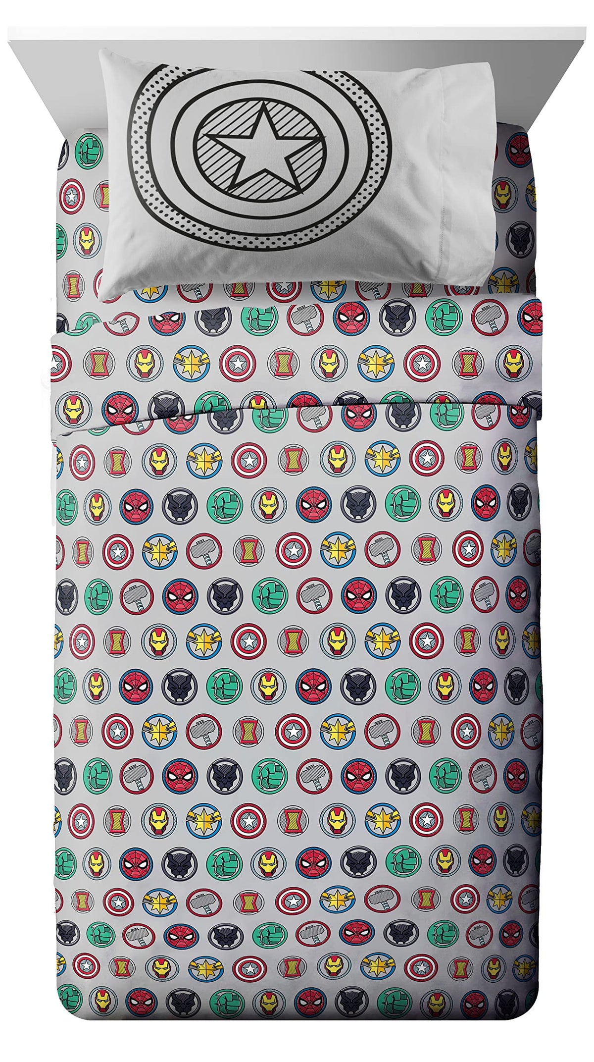 Jay Franco Avengers Pop twin flat sheet provides breathable comfort for kids.