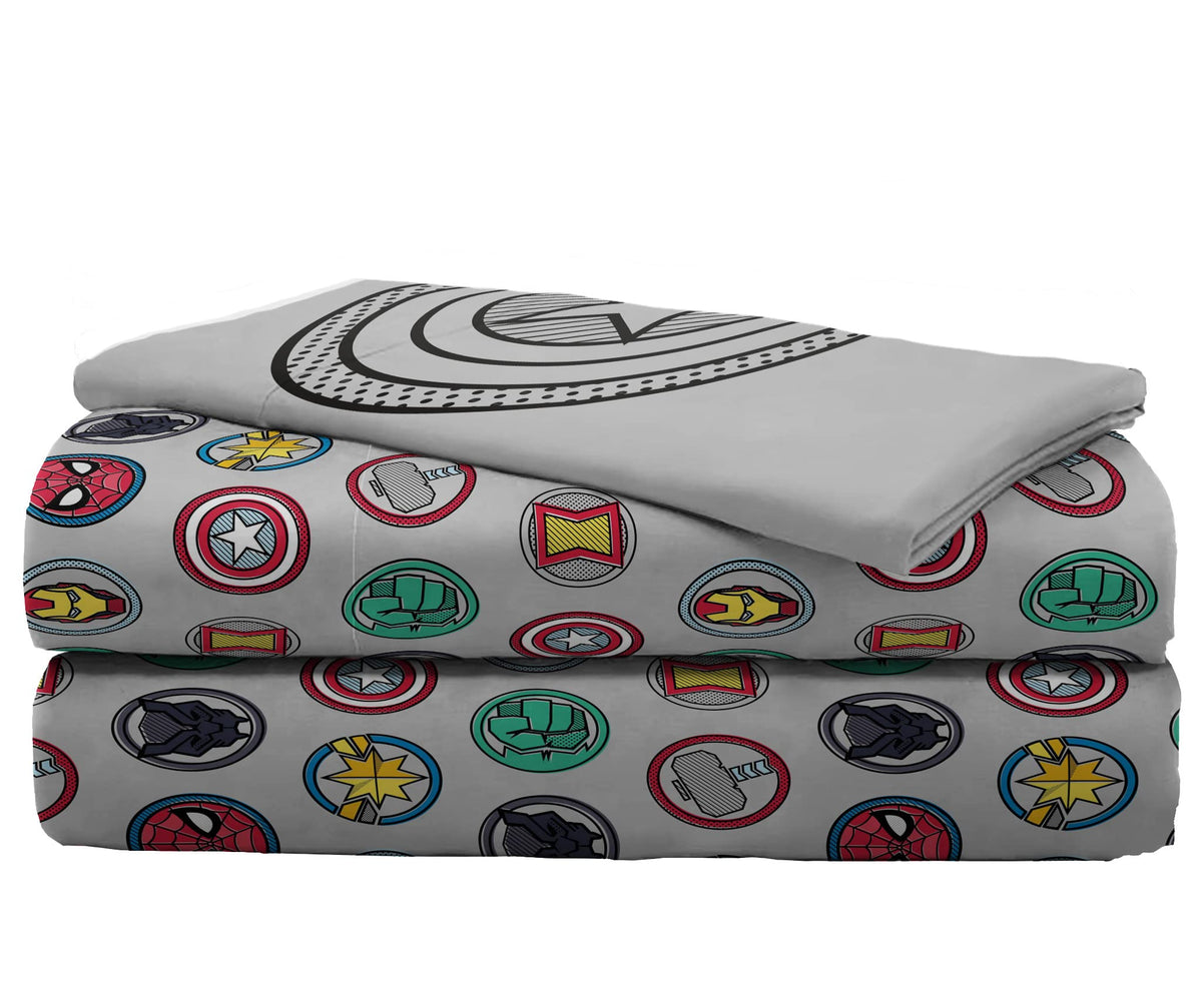 Jay Franco Avengers Pop packaging signals quality and gift-ready presentation.