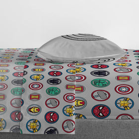 Jay Franco Avengers Pop twin pillowcase adds superhero charm and ease.
