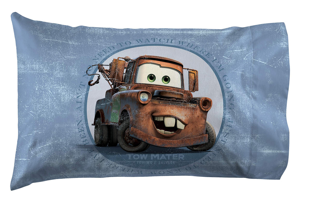 Jay Franco Cars Lightning McQueen fitted sheet demonstrating deep pocket fit for mattresses up to 10 inches