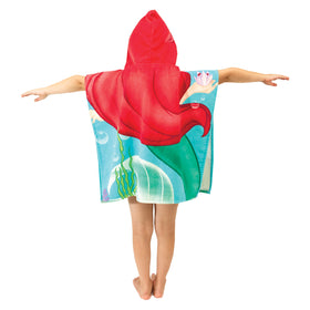 Jay Franco Ariel hooded towel at the pool, easy wrap after swimming