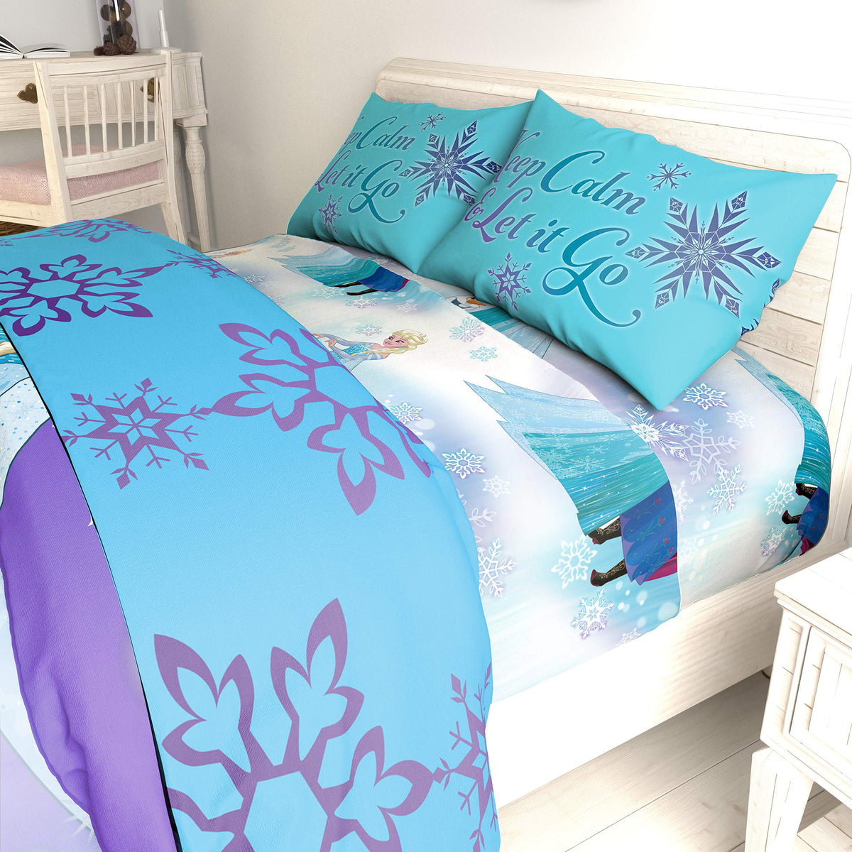 Jay Franco Disney Frozen room setup idea for kid-friendly sleep spaces