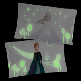 Jay Franco Disney Frozen glow pillowcase set featuring Anna, glow detail for bedtime fun.