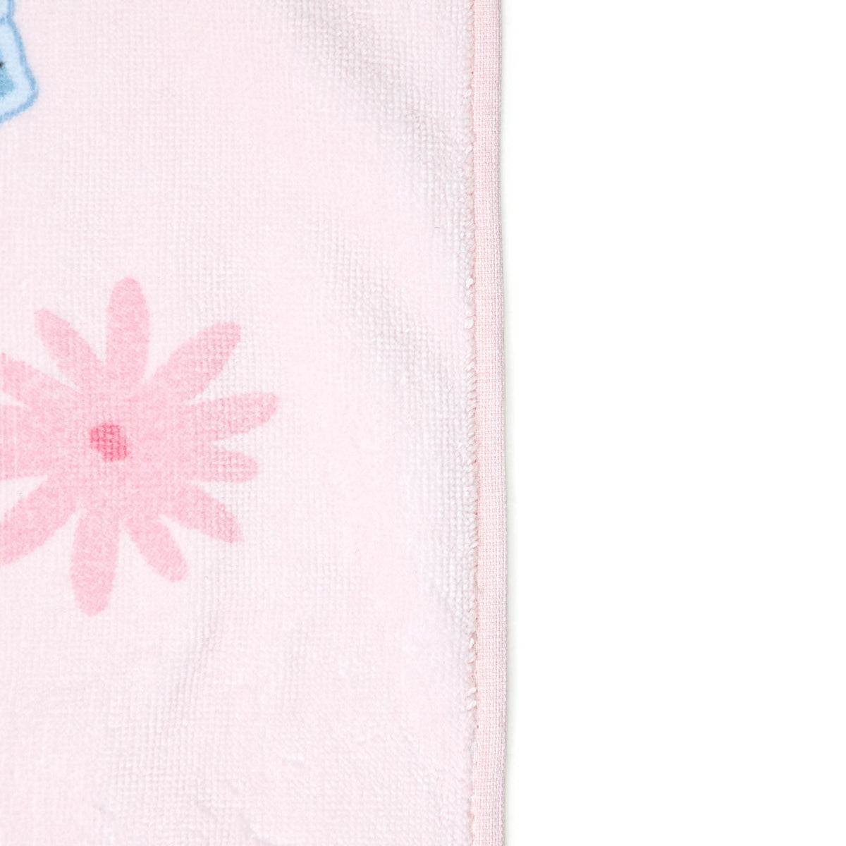 Jay Franco Disney Princess towel featuring Jasmine design for sunny beach days