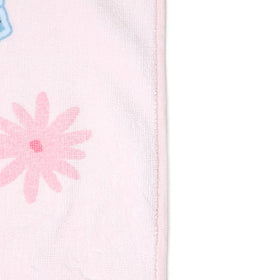 Jay Franco Disney Princess towel featuring Jasmine design for sunny beach days