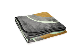 Jay Franco licensed Mandalorian throw elevates kid-friendly decor.