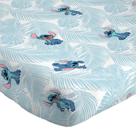 Machine washable microfiber from Jay Franco Lilo & Stitch keeps colors vibrant after washes.