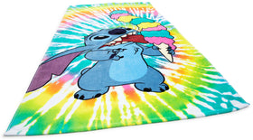 Jay Franco Lilo & Stitch towel color stays bright after many washes.