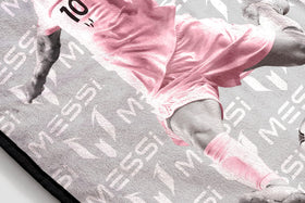Jay Franco Messi plush throw gray soft microfiber feels durable and comfortable.