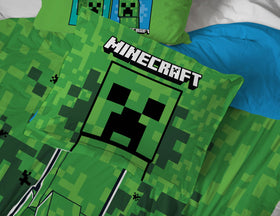 Jay Franco Minecraft Creeper pillowcase offers easy care and color retention.