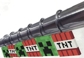 Jay Franco Minecraft Creeper TNT complete set unifies bath decor with playful style.