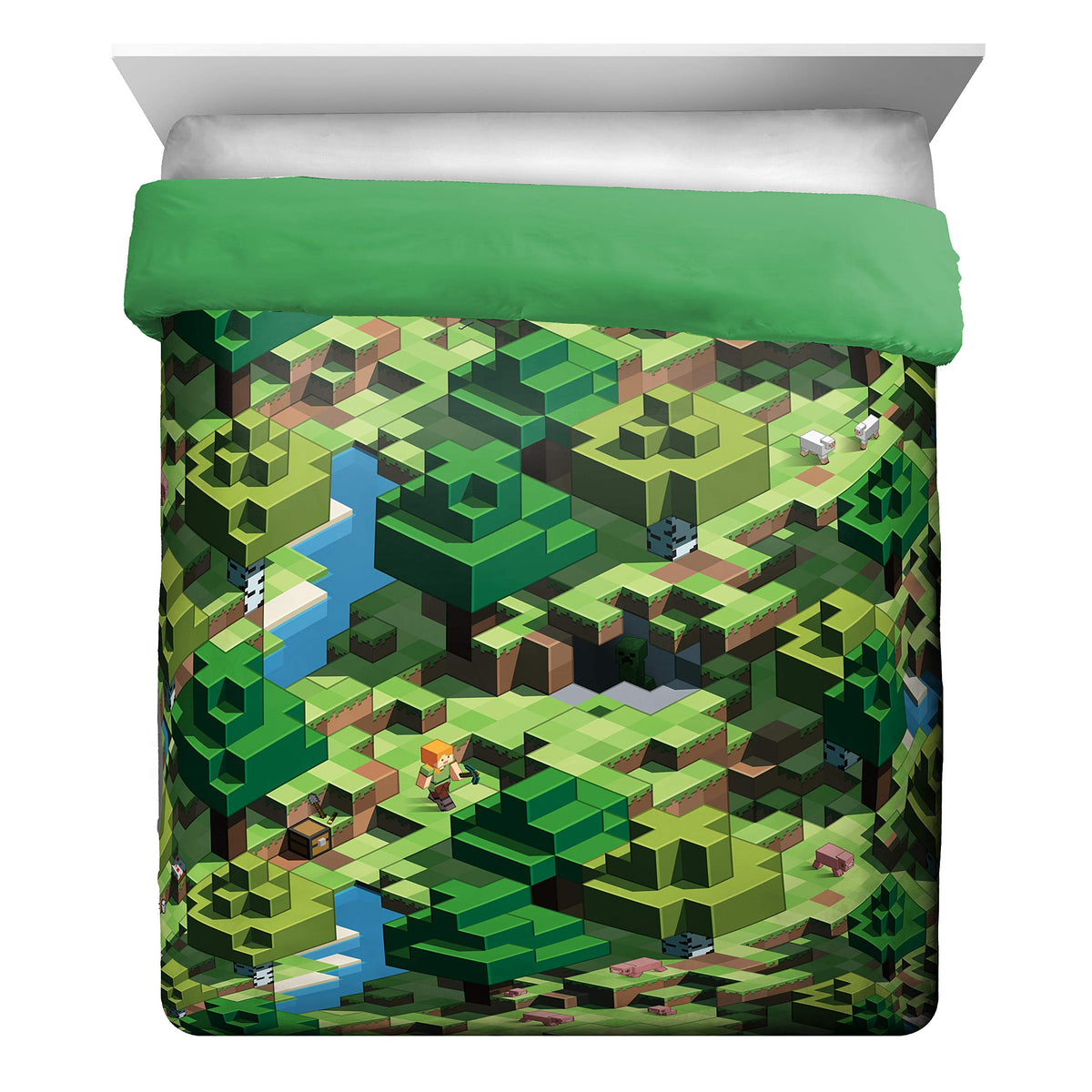 Jay Franco Minecraft Daytime fitted sheet on queen bed demonstrates snug fit.
