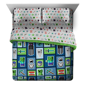 Jay Franco Minecraft Monster Hunters fitted sheet with soft, durable finish.