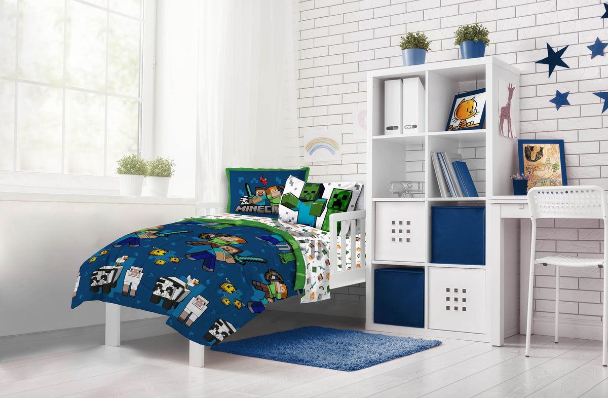 Packaging image highlights easy storage and travel-ready roll-up.